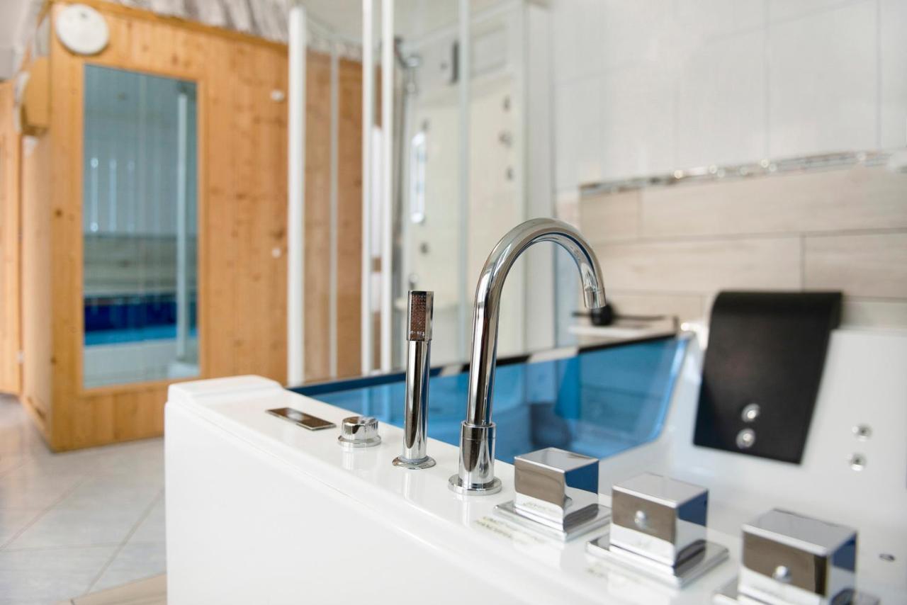 Spawo Mit Sauna Und Whirpool Pfullendorf Ngoại thất bức ảnh